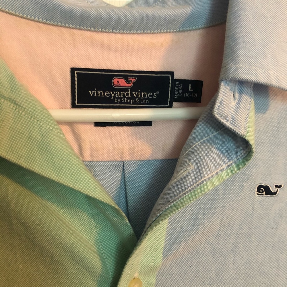 Vineyard Vines Colorblock Button down - Picture 2 of 5